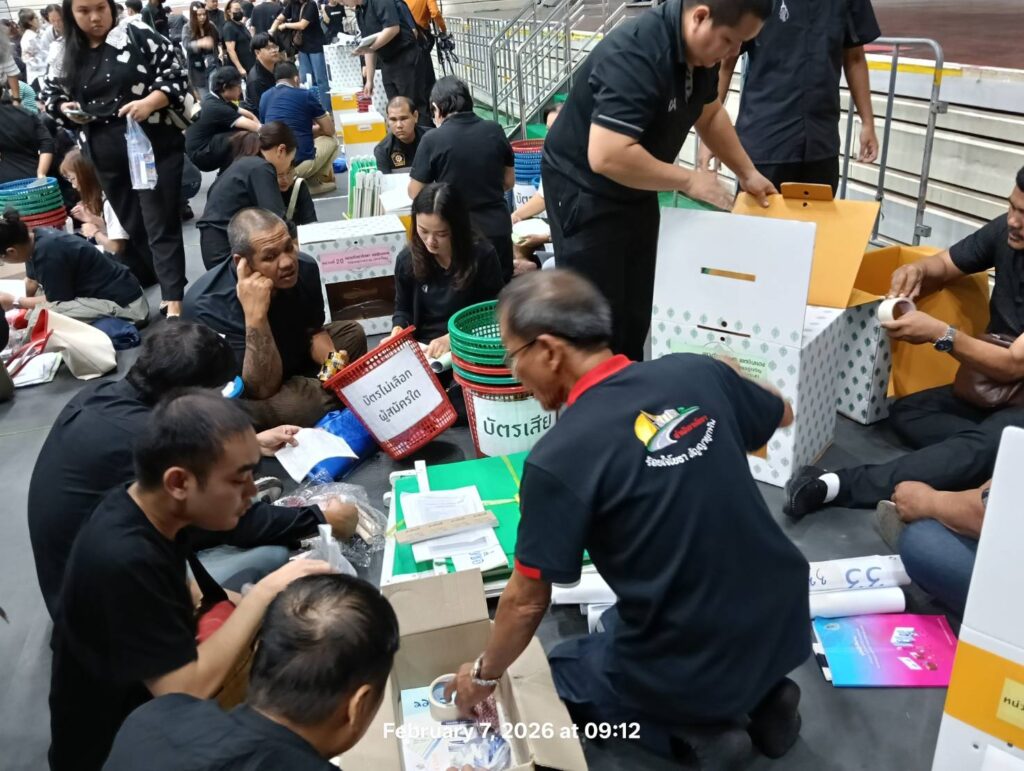 07-02-5569 ตรวจรับอุปกรณ์ เลือกตั้ง